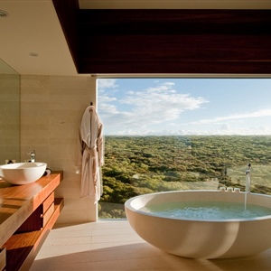 Top 10 Bathrooms World Wide